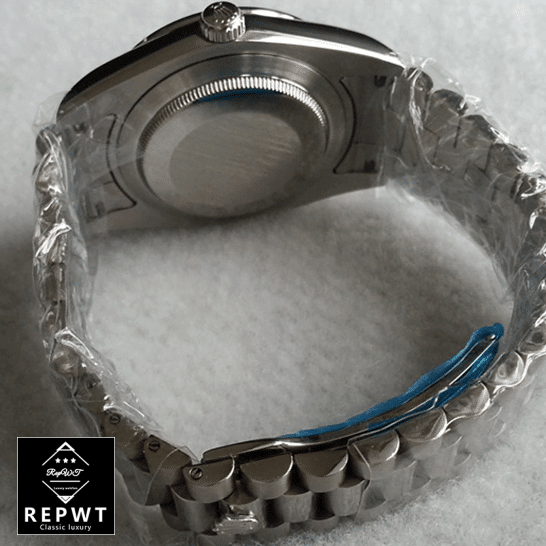 rolex-day-date-218206-0009-replica-back-1