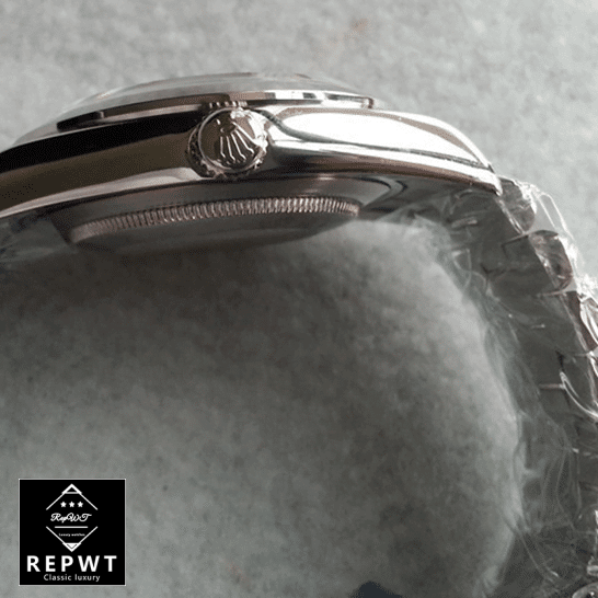rolex-day-date-218206-0009-replica-rightside-1
