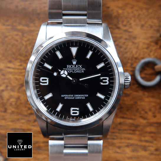rolex_explorer_dial_left_unitedluxury_black
