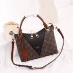 Louis Vuitton LV V tote Bag - Image 3