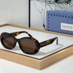 Gucci  Stylish  sunglasses Top quality - Image 3