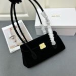 MIU MIU Leather Shoulder Bag - Image 6