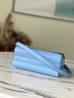 Louis Vuitton Twist MM M59627 - Image 4