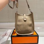 Hermes Evelyne Bag 18cm - Image 8