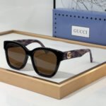 Gucci  Mirror leg Double G Mark   sunglasses Top quality - Image 3