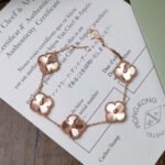 Van Cleef & Arpels Vca Bracelets - Image 3