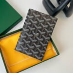 Goyard Grenelle Flip Cover Card Bag - Image 12