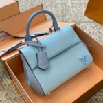 Louis Vuitton LV  Cluny Grained Leather Shoulder Handbag - Image 7