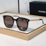 Chanel  Stylish Temperament Sunglasses Top quality - Image 3