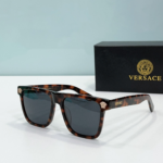 Versace  Frame leg Logo Sunglasses Top Quality - Image 4