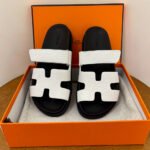 Hermès Chypre leather sandals - Image 2