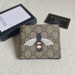 Gucci Unisex GG Supreme Printed Short Wallet - Image 6