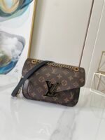 Louis Vuitton Passy M45592