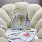 Chanel Small Shoulder Bag - Image 3