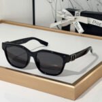 Dior  Mirror leg Logo identification Acetate fibre  sunglasses  Top quality - Image 4