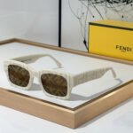 Fendi Full frame Logo Sunglasses Top quality - Image 2