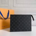 Louis Vuitton LV Toiletry Pouch Handbag M46037 - Image 6