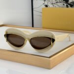 Loewe Eye-Protective Sunglasses Top Quality - Image 2
