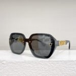 Dior Lrregular Logo Sunglasses Top Quality - Image 4