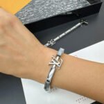 Louis Vuitton LV Bracelet