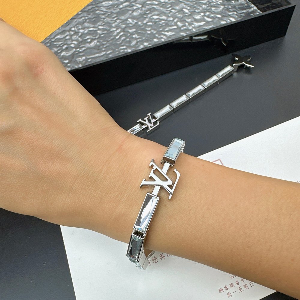 Louis Vuitton LV Bracelet