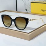 Fendi Slim Metal Mirror legs Sunglasses Top quality - Image 4