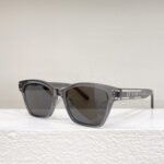 Dior Fashion Casual Sunglasses Top Quality - Image 3