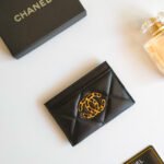 Chanel Sheepskin Card Holder - Image 10