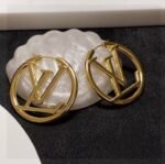 Louis Vuitton LV Circle Earrings - Image 5
