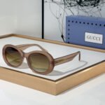 Gucci  Stylish  sunglasses Top quality