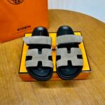 Hermès Chypre leather sandals