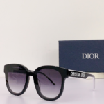Dior Square Sunglasses Top Quality - Image 4