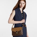 Louis Vuitton LV Pochette Metis Handbag Shoulder Bag - Image 2