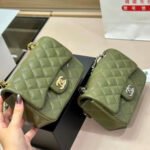 Chanel CF Bag Caviar 17CM - Image 5