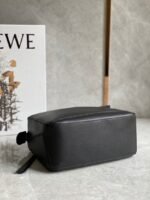 Loewe Small Puzzle Black - Image 4