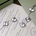 Van Cleef & Arpels Vca Bracelets - Image 2