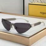 Fendi Frameless Design Sunglasses Top quality - Image 3