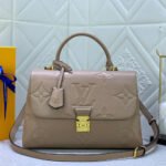 Louis Vuitton LV Madeleine Handag M46041 - Image 10