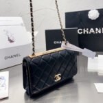 Chanel Trendy CC WOC-Relief - Image 2
