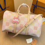 Louis Vuitton LV Keepall Bandoulière - Image 7