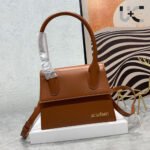 Jacquemus Le Grand Chiquito Medium Tote Lipstick Bag - Image 8