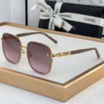 Celine  Mirror leg Stereoscopic Logo  sunglasses Top quality - Image 4