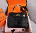 Hermes Kelly Gold Buckle Bag-Crocodile - Image 16