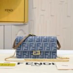 FENDI Baguette Wallet On Chain bag - Image 2