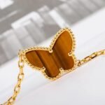 Van Cleef&Arpels VCA Multi-element Necklacce - Image 5