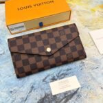 Louis Vuitton LV Sarah Wallet M62236 - Image 4
