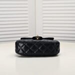 Chanel coco Leather Handle Shoulder Crossbody Bag - Image 4