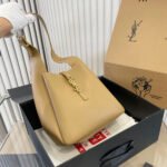 SAINT LAURENT YSL Le 5 à 7 monogram-plaque shoulder bag - Image 5