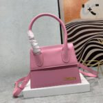 Jacquemus Le Grand Chiquito Medium Tote Lipstick Bag - Image 4