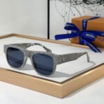 Louis Vuitton LV Mirror Leg Logo identification sunglasses Top quality - Image 2